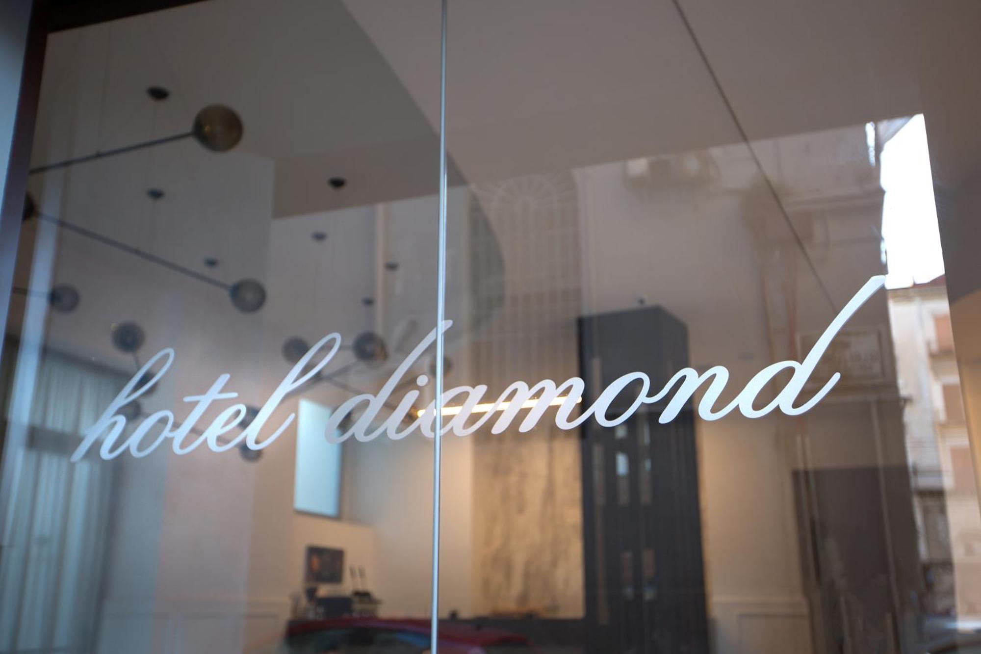 Hotel Diamond เนเปิลส์ ภายนอก รูปภาพ